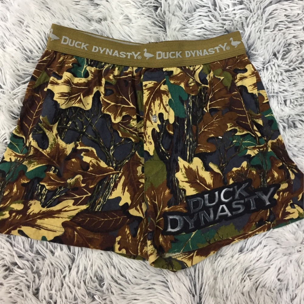 Duck Dynasty Boxers Size Small (28-30)